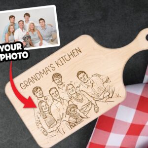 Family Portrait Cutting Board - Perfect Mother's Day Gift for Grandma